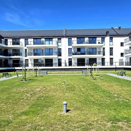 Amber Sky By Triapart - Grill, Boisko, Dwa Miejsca Parkingowe Apartment *