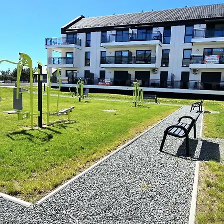 Apartman Amber Sky By Triapart - Dwa Miejsca Parkingowe Jantar