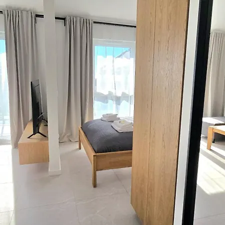 Amber Sky By Triapart - Grill, Boisko, Dwa Miejsca Parkingowe * Jantar