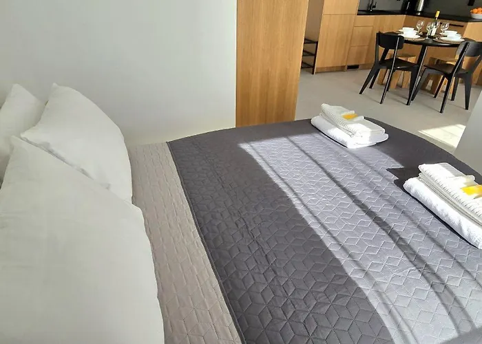 Apartament Amber Sky By Triapart - Grill, Boisko, Dwa Miejsca Parkingowe Jantar